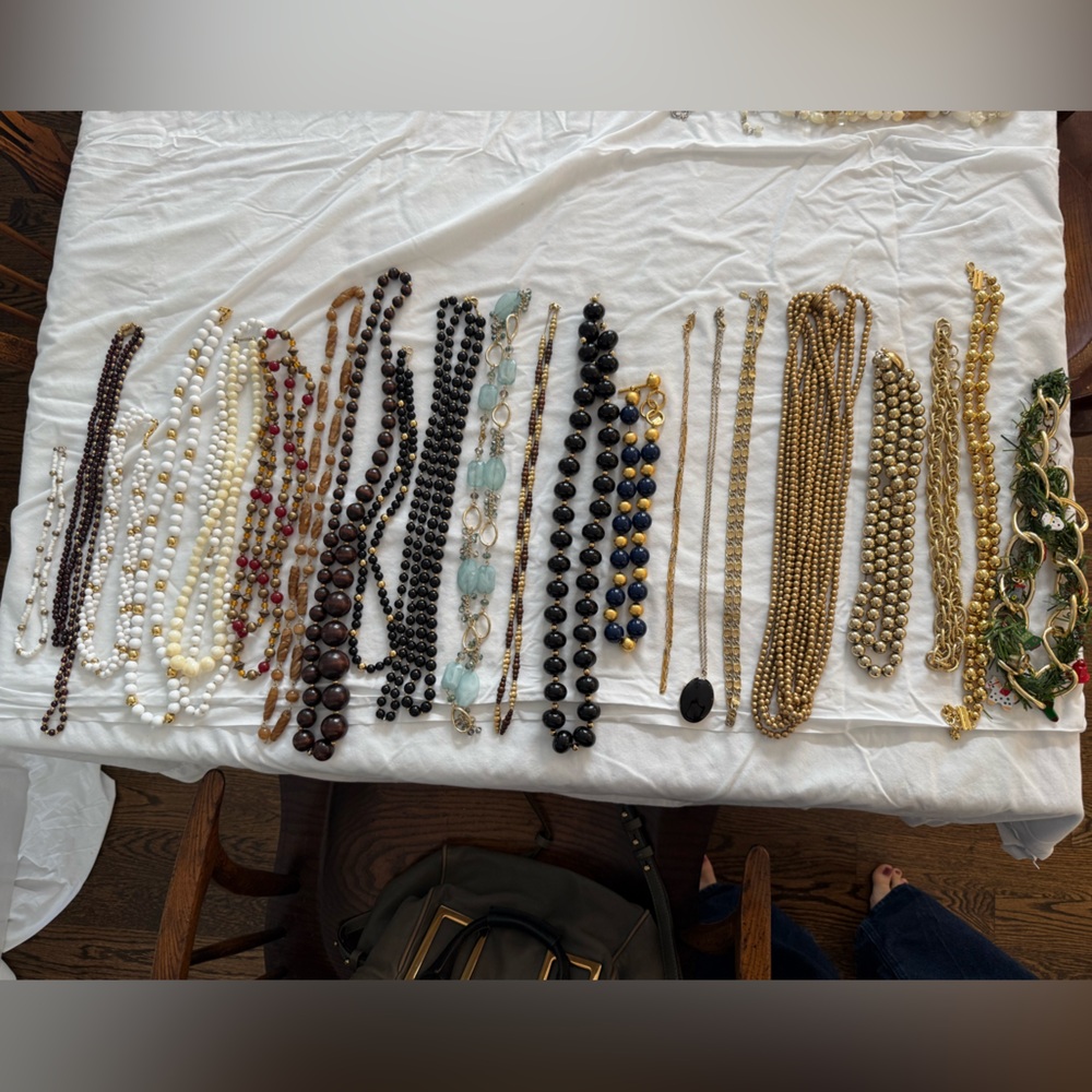 Vintage Gold Necklace Lot